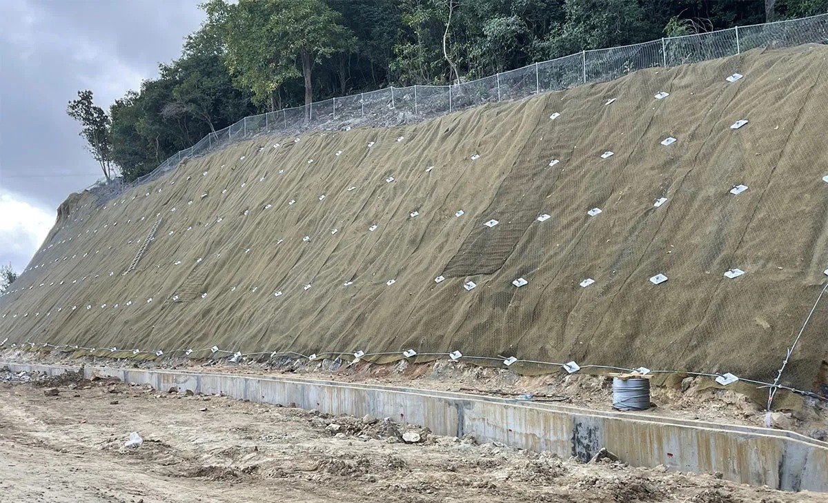 RS Slope Stabilization (Retaining Structure / Reinforced Slope)